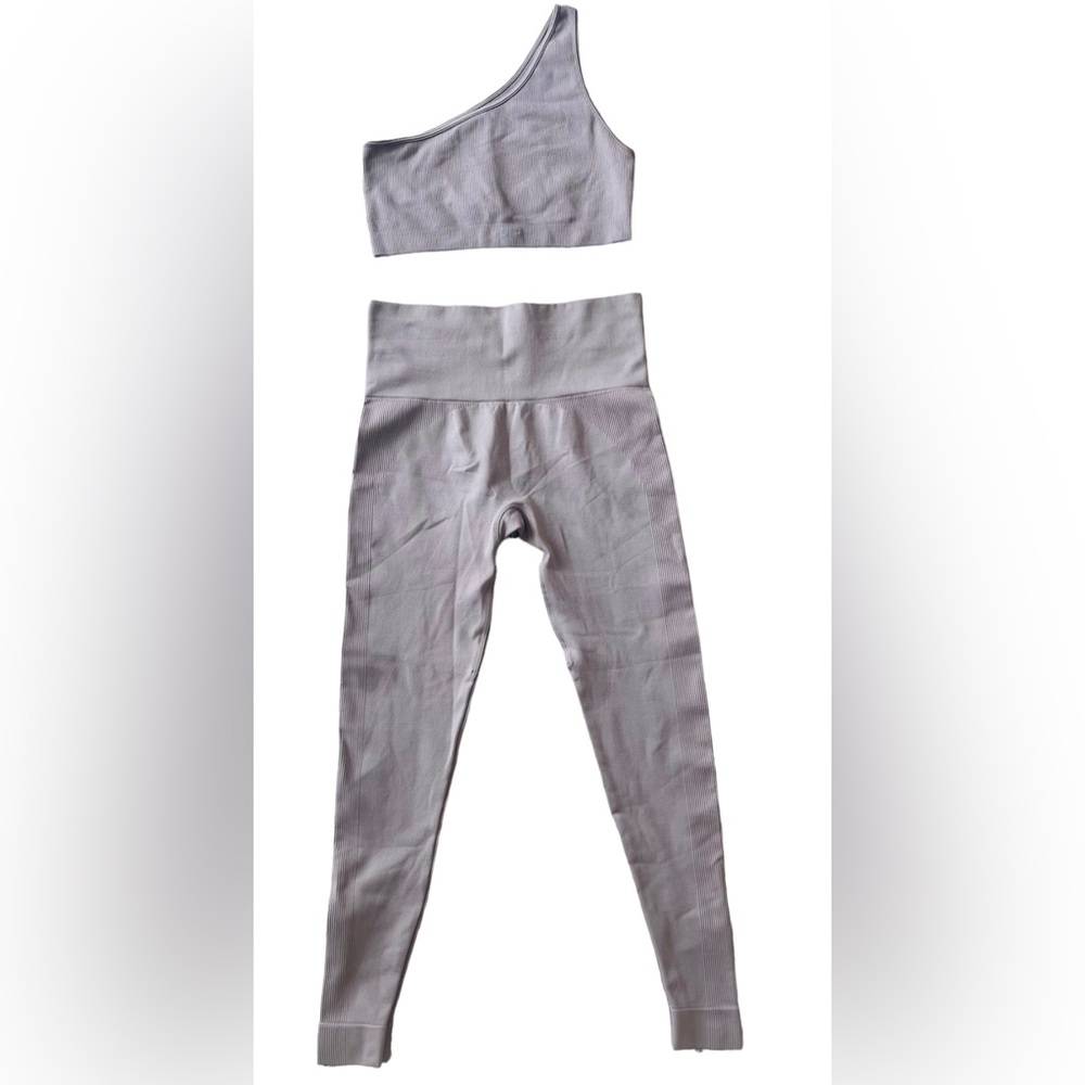 Setactive Workout Set (Pants and Top) Size S/M